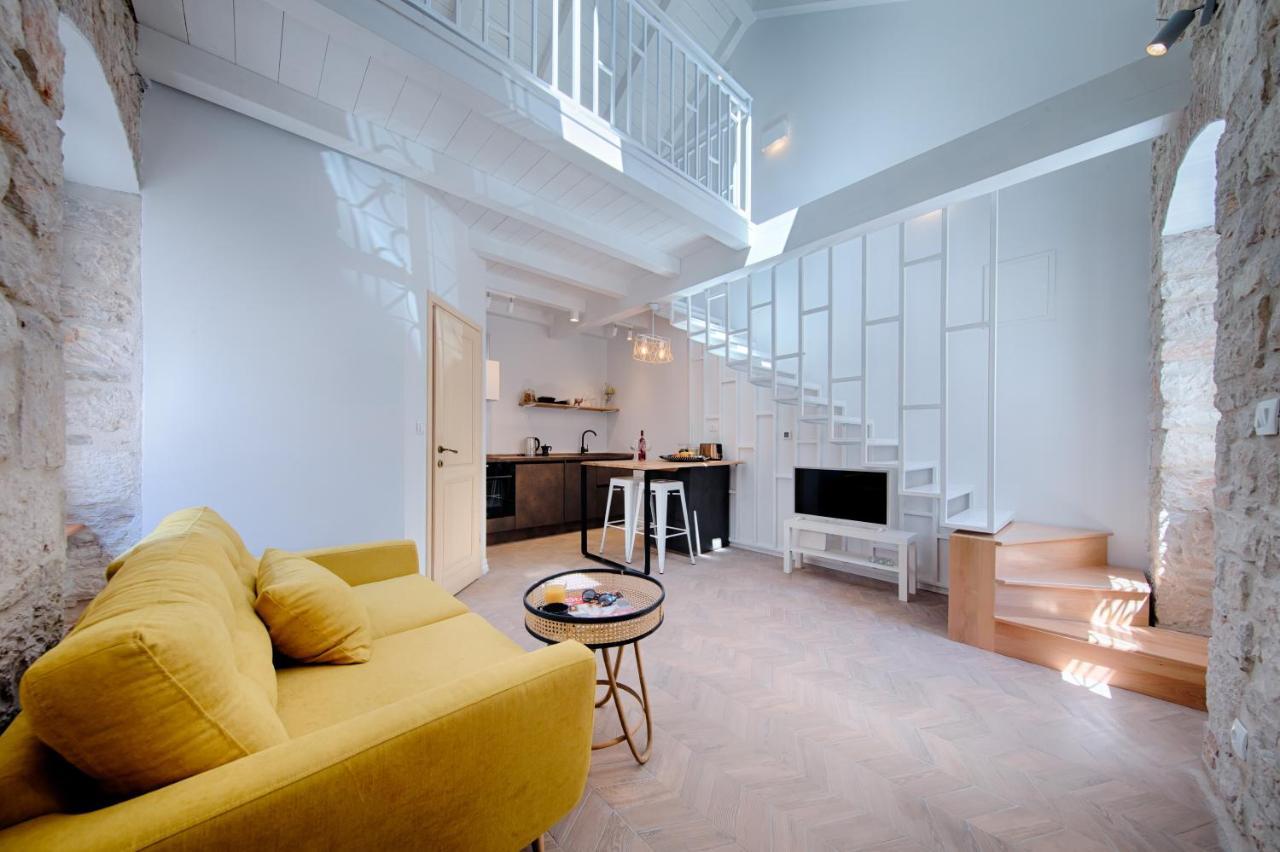 Studio Apartment Vicencina Vis Ngoại thất bức ảnh